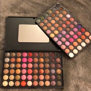Bh cosmetics eyeshadow palette